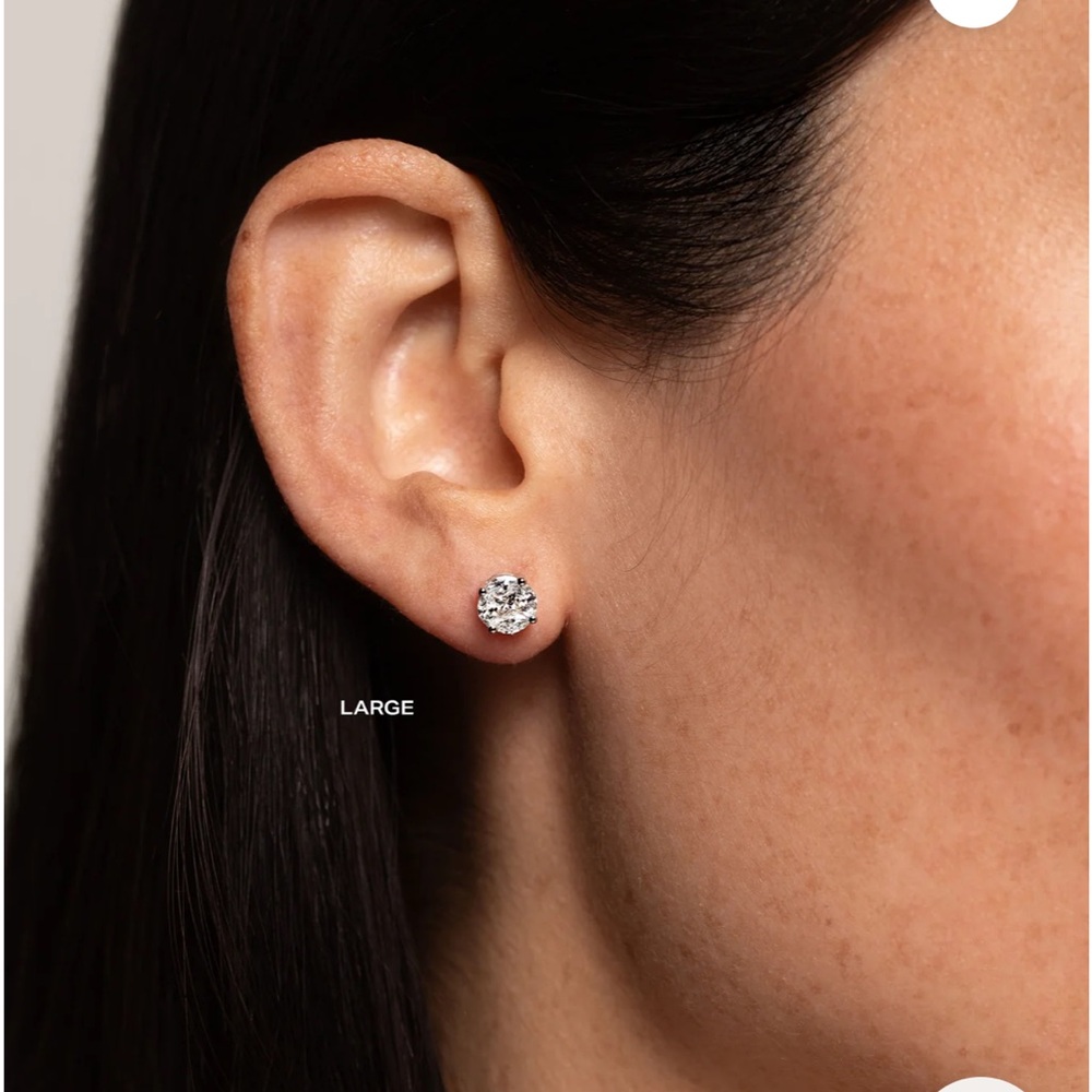Ring Concierge Illusion Studs